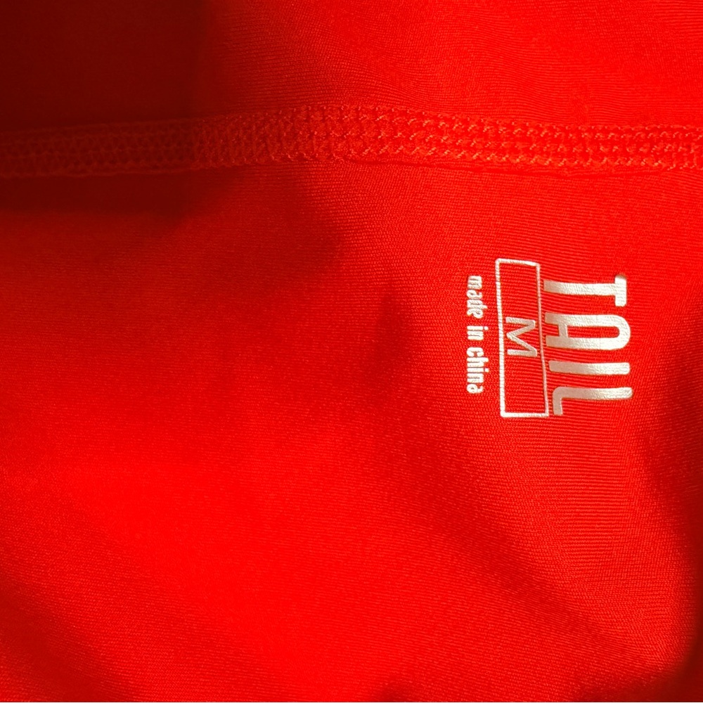 Tail Scarlet Red Tennis Skirt with built in shorts - Picture 3 of 4